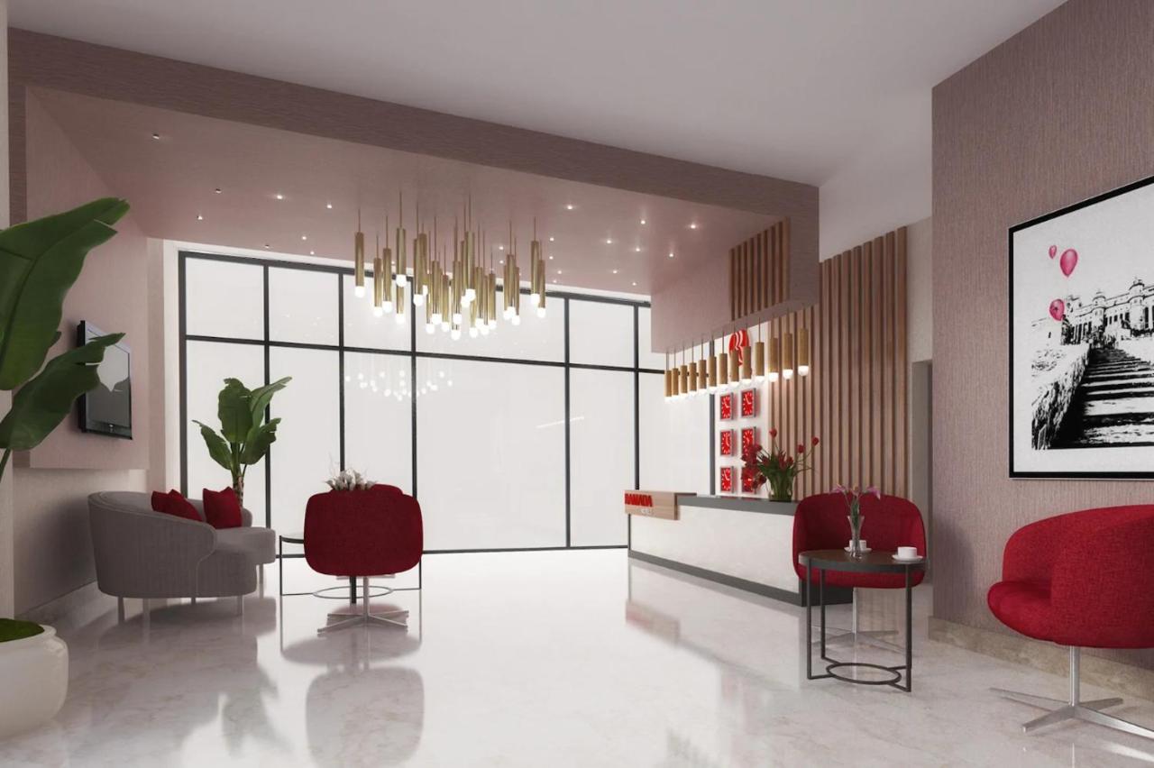 Hotel Ramada By Wyndham Wan